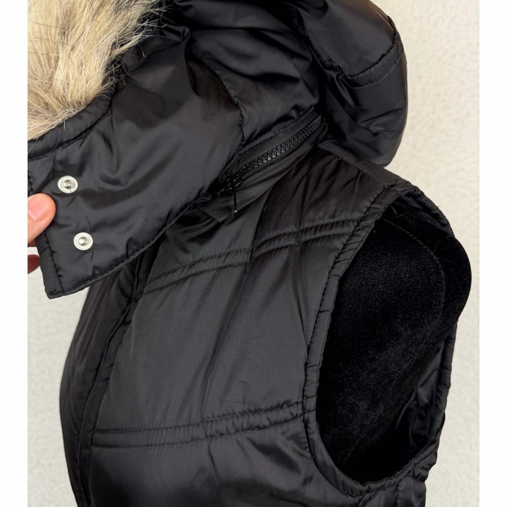 (VTG) FOREVER 21 • Black/Tan Y2K Quilted Zip-Up Vest w/ Faux Fur Trimmed Hood, S - Picture 5 of 15
